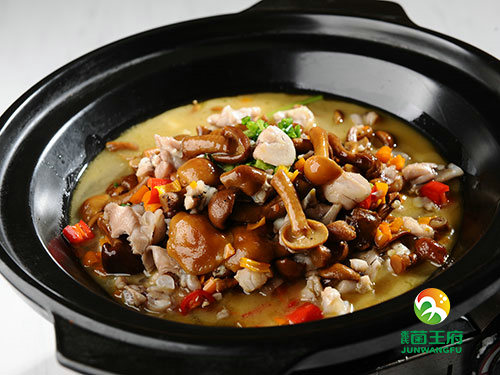 浏阳市普迹镇普泰村兴泰农产品加工厂,浏阳牛肝菌,寒菌,什锦菇